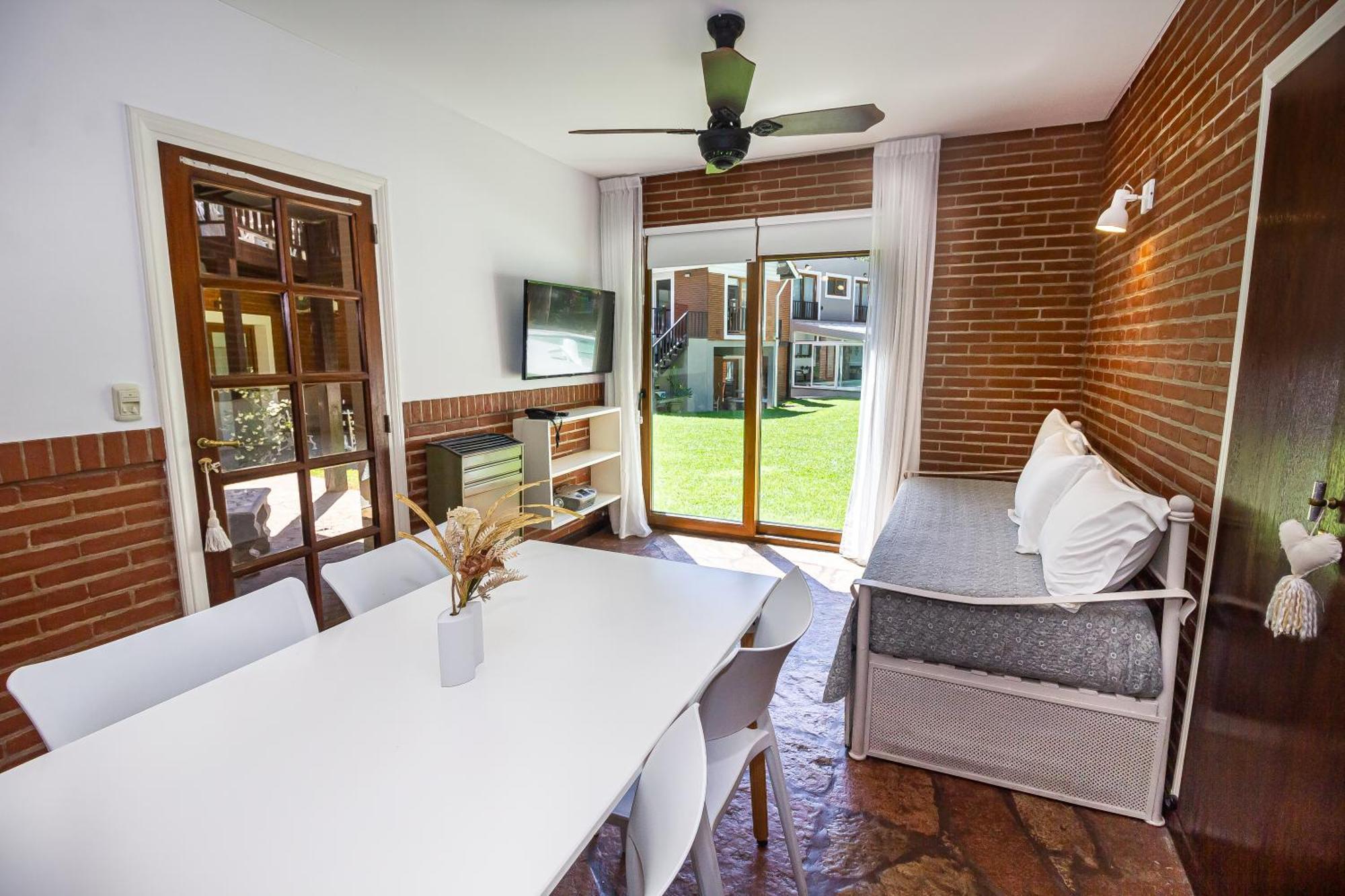 Punta Cerezo Apart Cariló Exterior foto